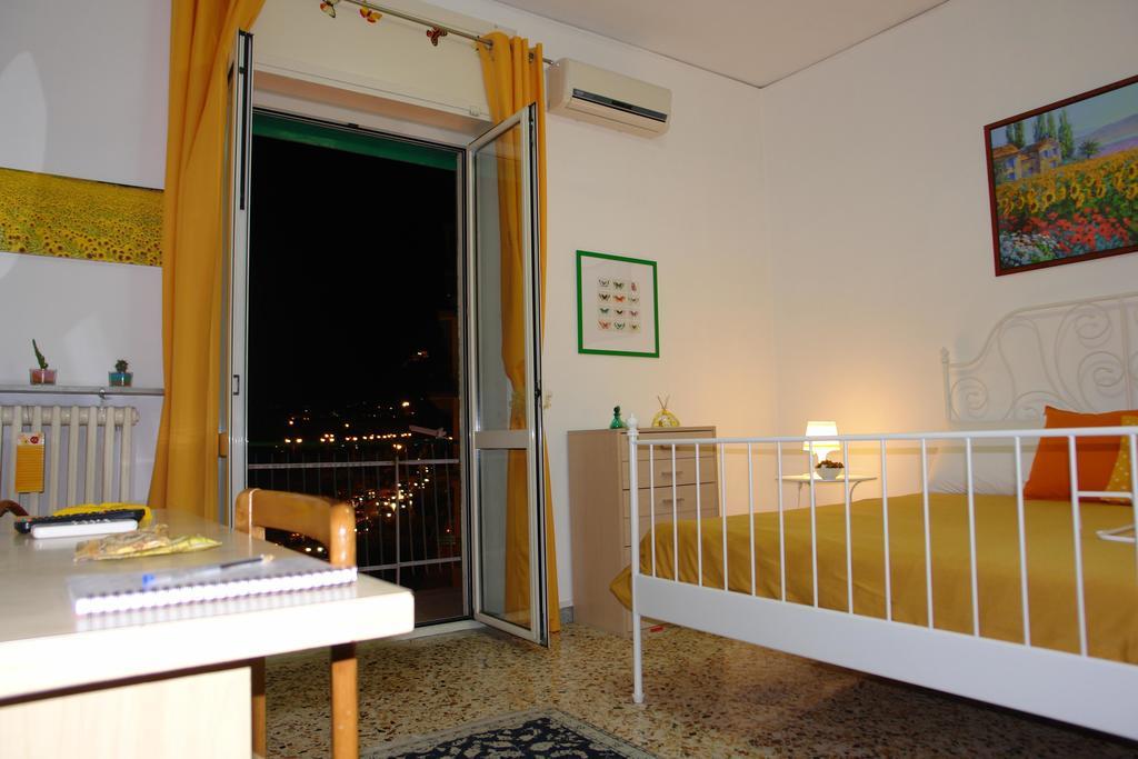 Mary'S Home Salerno Phòng bức ảnh